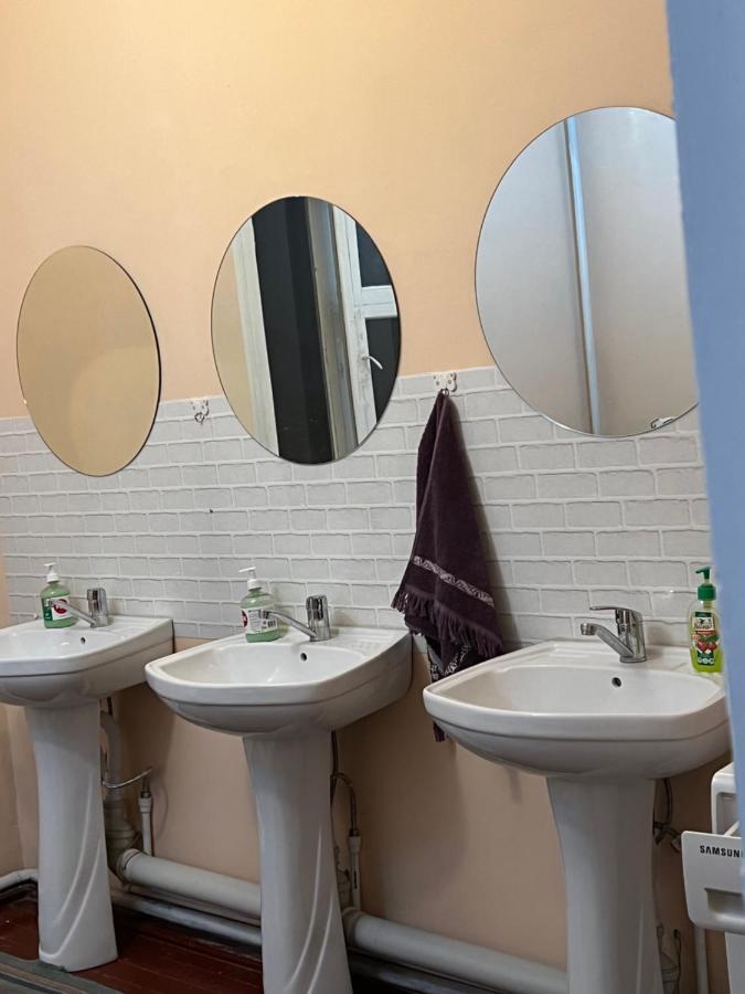 Hostel Edem Bishkek Tokoldosh Zewnętrze zdjęcie
